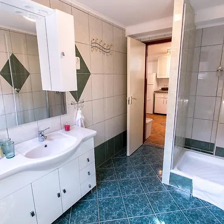 Magnólia Apartmanház Apartman *