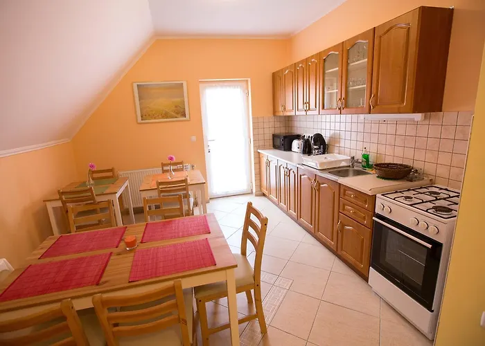 Apartment Magnolia Apartmanhaz *