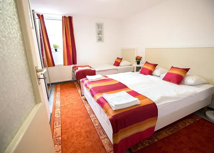 Magnolia Apartmanhaz * Balatonfured