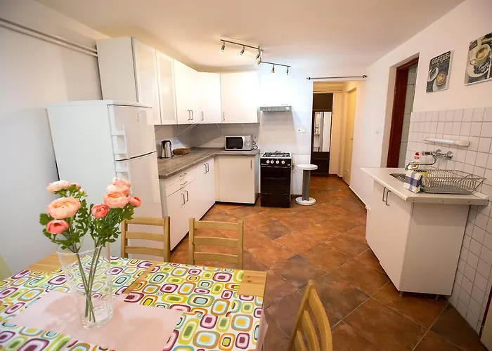 Apartment Magnolia Apartmanhaz Balatonfured