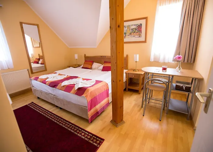 Magnolia Apartmanhaz *