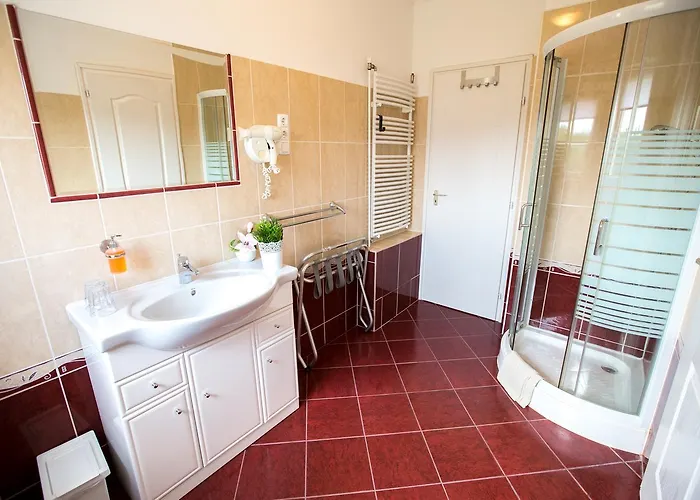Magnolia Apartmanhaz * Balatonfured
