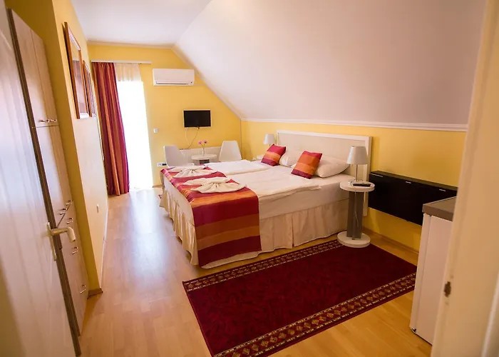 Magnolia Apartmanhaz Apartment *